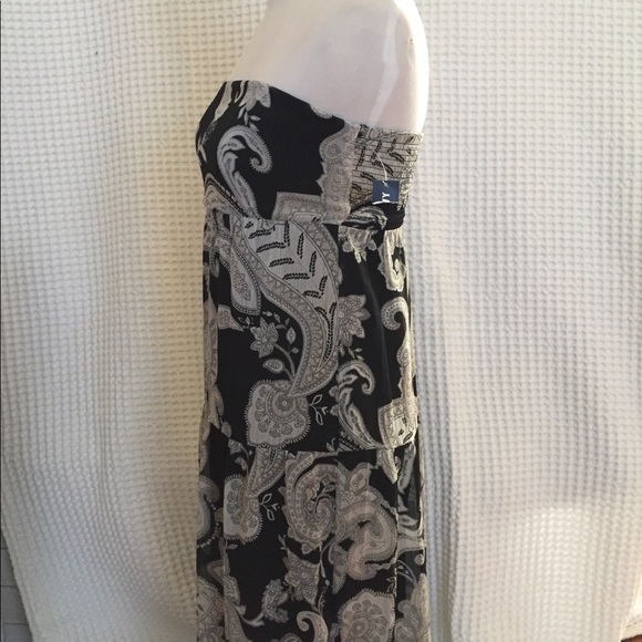 Old Navy lady/ junior maxi dress - Picture 2 of 8